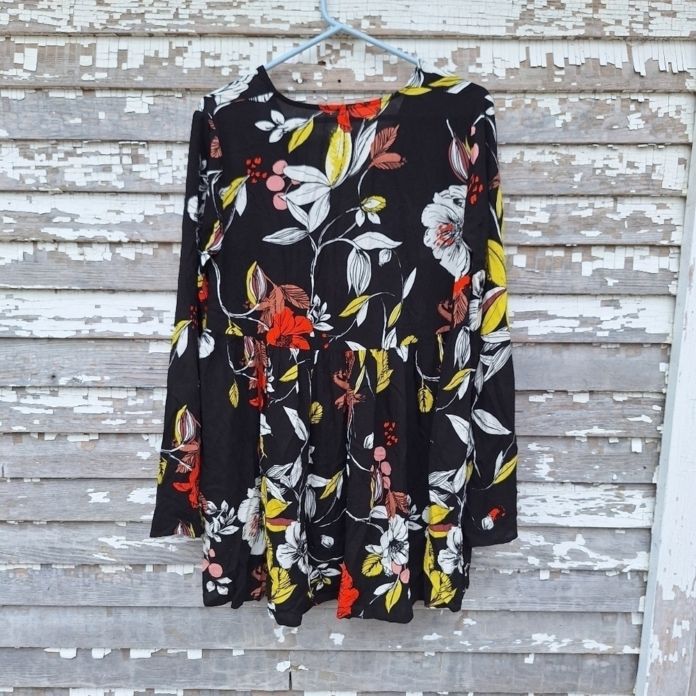 🌟 Free People Bella Black Floral Tunic Blouse Size XS - Picture 5 of 8